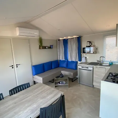 別荘 Mobil-home Premium Cote D'azur 4 Etoiles Saint-raphael Piscines Climatisation Vue Et Parking *