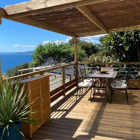 Mobil-home Premium Cote D'azur 4 Etoiles Saint-raphael Piscines Climatisation Vue Et Parking 別荘 Saint-Raphaël