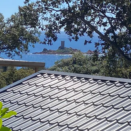 Holiday home St Raphael- Mobile 3ch Clim -magnifique Vue Mer-ile D'or - Plages Et Piscine