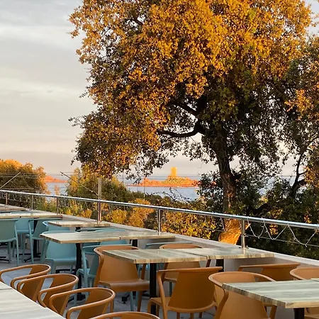 Mobil-home Premium Cote D'azur 4 Etoiles Saint-raphael Piscines Climatisation Vue Et Parking 別荘 *