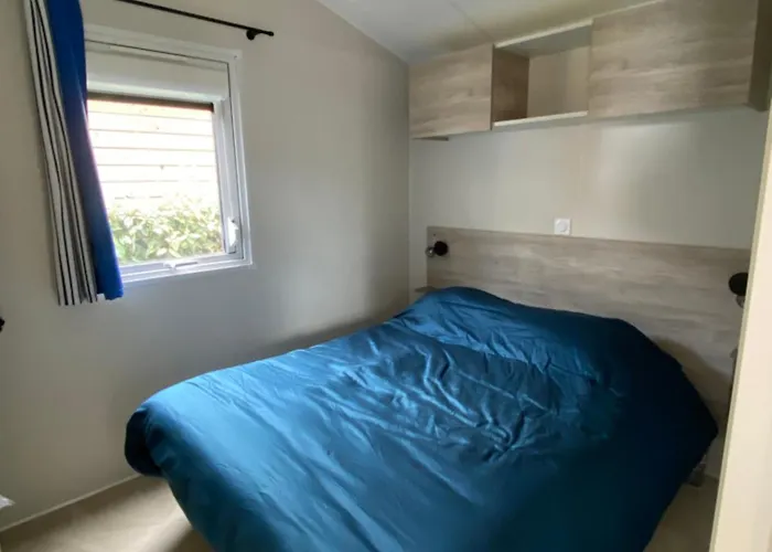 St Raphael- Mobile 3ch Clim -magnifique Vue Mer-ile D'or - Plages Et Piscine Holiday home Saint-Raphael (Var)